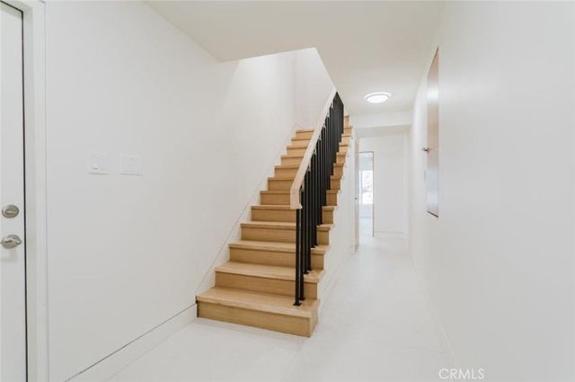 401 Brockmont Drive, Glendale, CA 91202