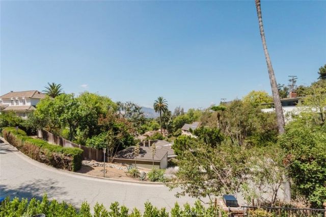 401 Brockmont Drive, Glendale, CA 91202