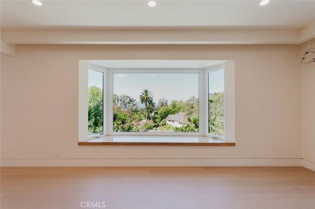 401 Brockmont Drive, Glendale, CA 91202