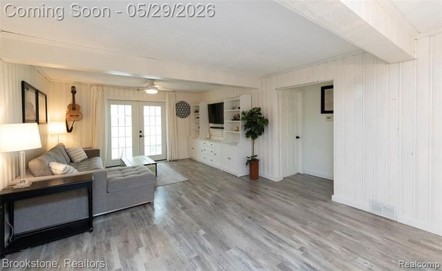 7900 Detroit Boulevard, West Bloomfield, MI 48323