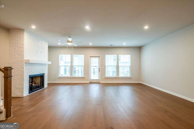 5769 Tillman Way, Powder Springs, GA 30127