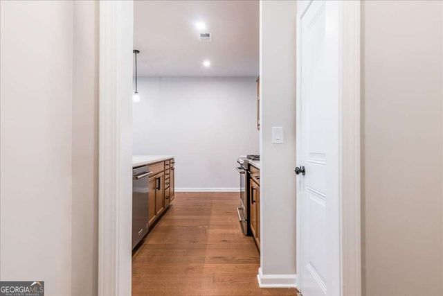 5769 Tillman Way, Powder Springs, GA 30127