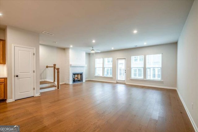 5769 Tillman Way, Powder Springs, GA 30127