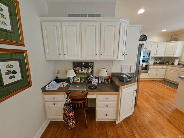 4111 Fairfax Court, Evansville, IN 47710