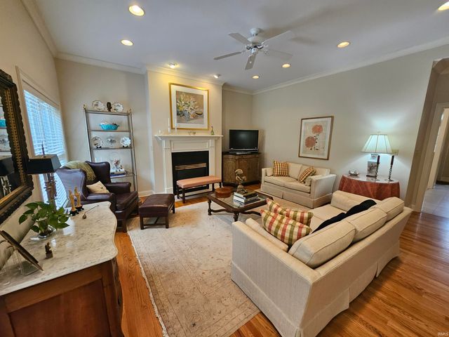 4111 Fairfax Court, Evansville, IN 47710