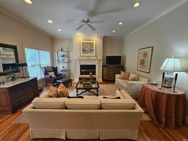 4111 Fairfax Court, Evansville, IN 47710