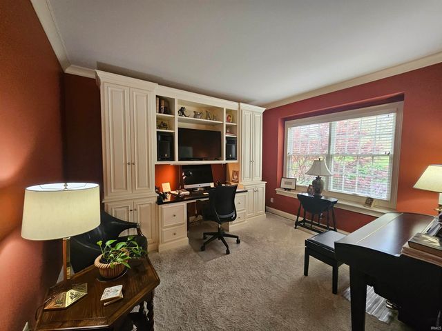 4111 Fairfax Court, Evansville, IN 47710