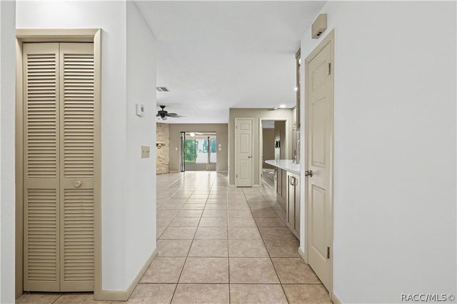 87 Golfview Drive, Homosassa, FL 34446