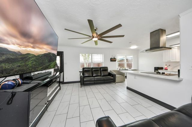 7407 Shiner Lane, Houston, TX 77072