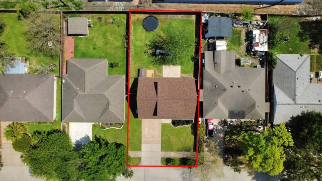 7407 Shiner Lane, Houston, TX 77072