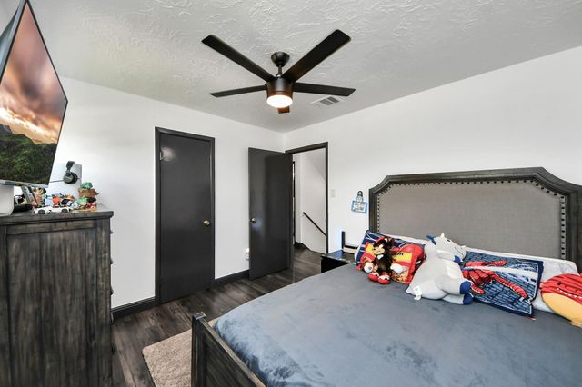 7407 Shiner Lane, Houston, TX 77072