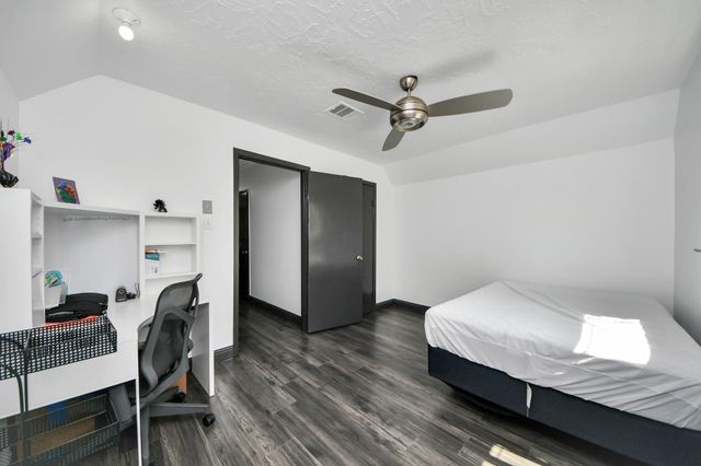 7407 Shiner Lane, Houston, TX 77072