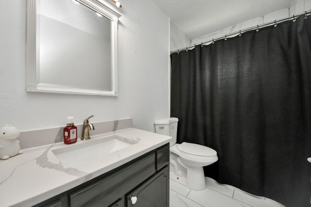 7407 Shiner Lane, Houston, TX 77072