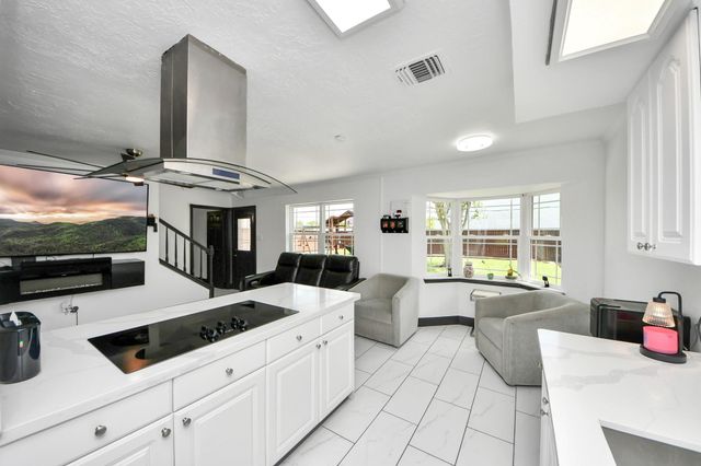 7407 Shiner Lane, Houston, TX 77072