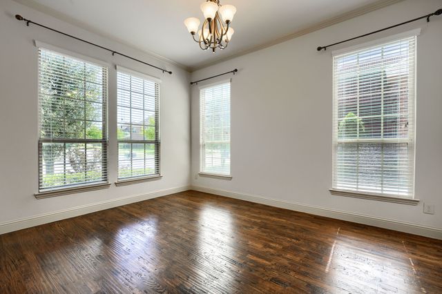 5611 Lightfoot Lane, Frisco, TX 75036