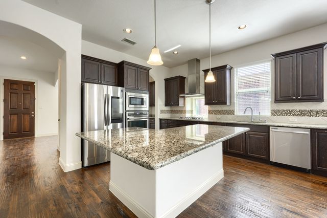 5611 Lightfoot Lane, Frisco, TX 75036
