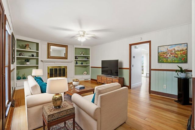 116 Stratford Drive, Summerville, SC 29485