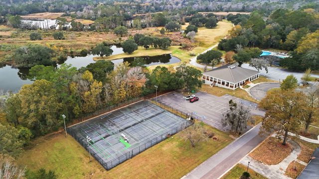 116 Stratford Drive, Summerville, SC 29485