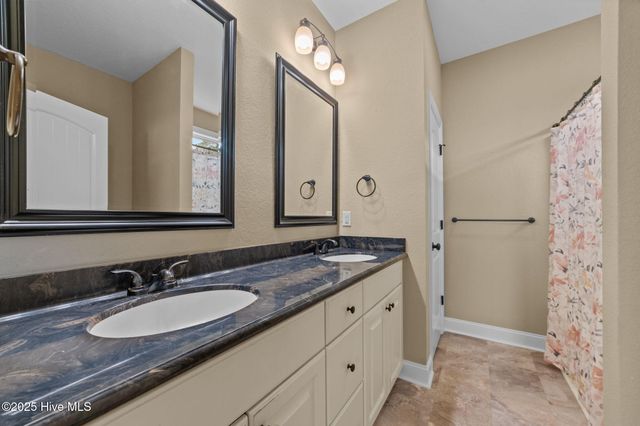 4316 Davencroft Village Drive, Winterville, NC 28590