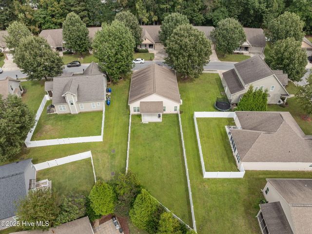 4316 Davencroft Village Drive, Winterville, NC 28590