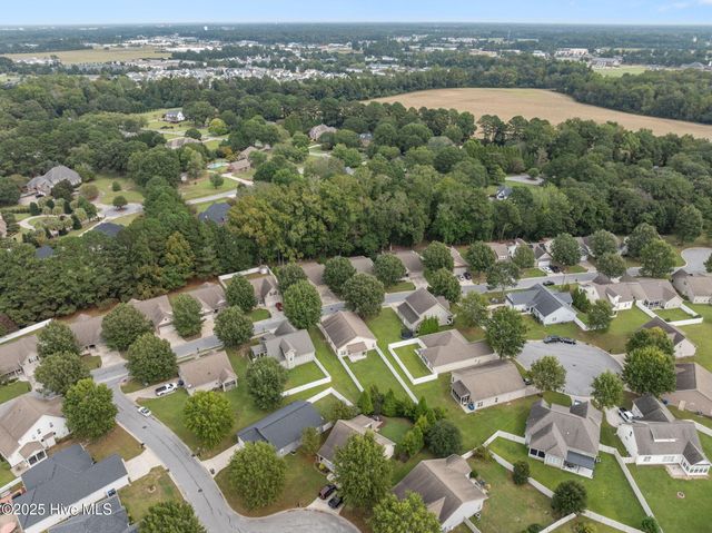 4316 Davencroft Village Drive, Winterville, NC 28590