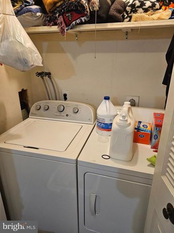 176 KENTON, Langhorne, PA 19047