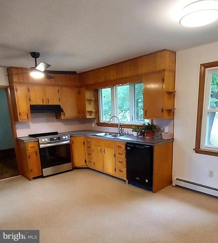 4268 COPENHAVER LN, Taneytown, MD 21787