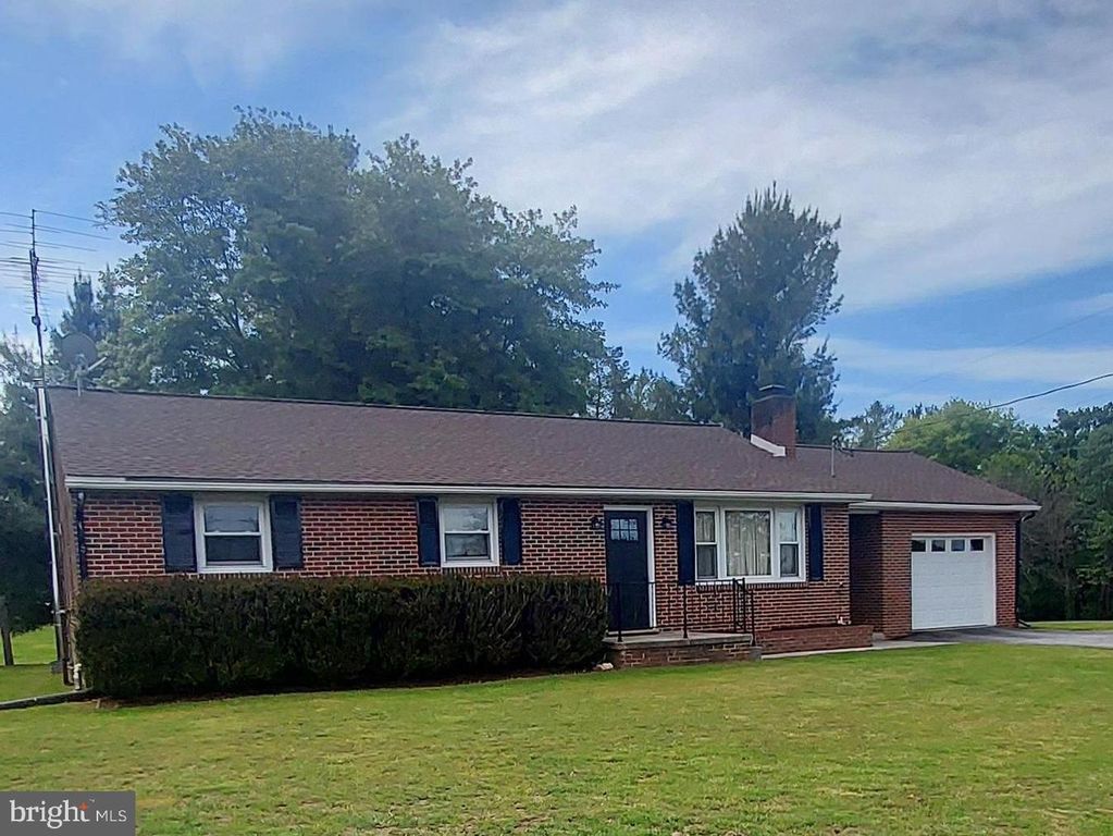 4268 COPENHAVER LN, Taneytown, MD 21787