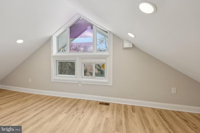 1335 MAPLE VIEW PL SE, Washington, DC 20020