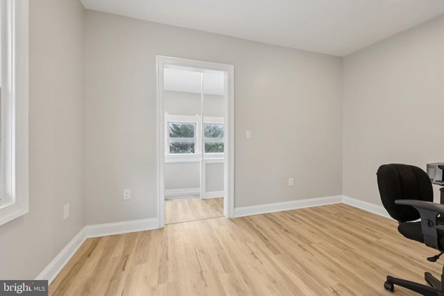 1335 MAPLE VIEW PL SE, Washington, DC 20020