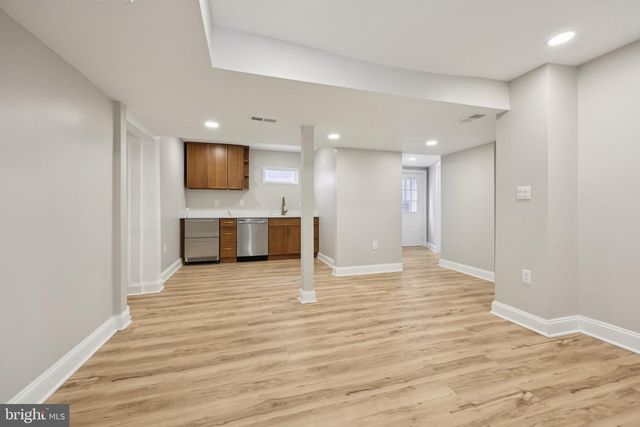 1335 MAPLE VIEW PL SE, Washington, DC 20020