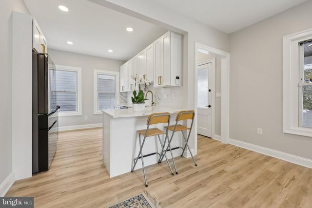 1335 MAPLE VIEW PL SE, Washington, DC 20020