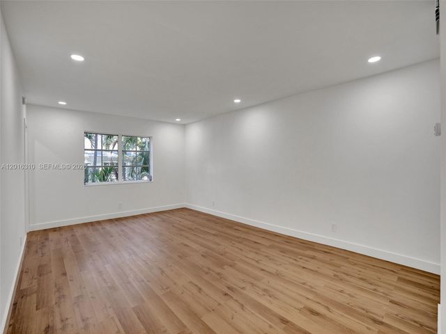 2426 SE 17th St 204A, Fort Lauderdale, FL 33316