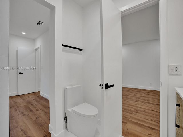 2426 SE 17th St 204A, Fort Lauderdale, FL 33316
