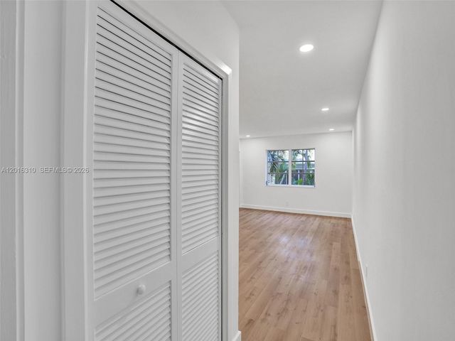 2426 SE 17th St 204A, Fort Lauderdale, FL 33316