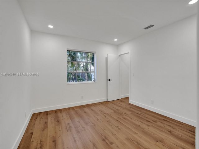 2426 SE 17th St 204A, Fort Lauderdale, FL 33316