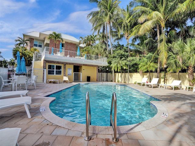 2426 SE 17th St 204A, Fort Lauderdale, FL 33316