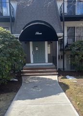 80 Walnut Street 311, Canton, MA 02021