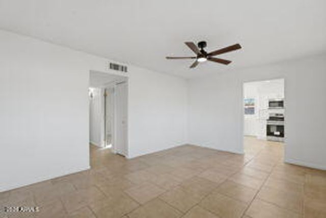 15601 N 22ND Street, Phoenix, AZ 85022