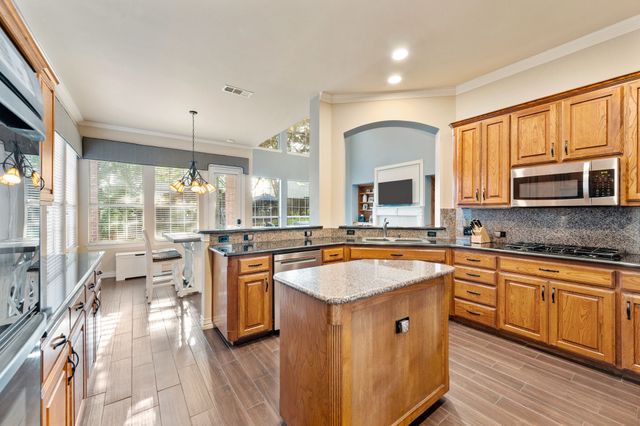3209 Hidden Springs Drive, Corinth, TX 76210