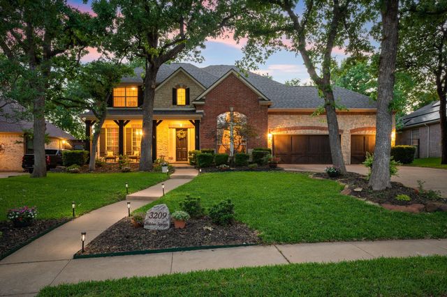 3209 Hidden Springs Drive, Corinth, TX 76210