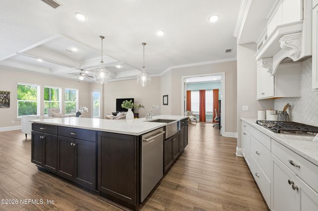 132 CLARENDON Road, St. Johns, FL 32259