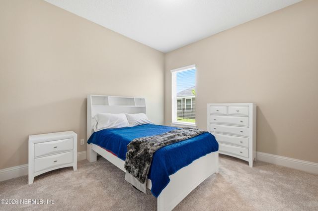 132 CLARENDON Road, St. Johns, FL 32259
