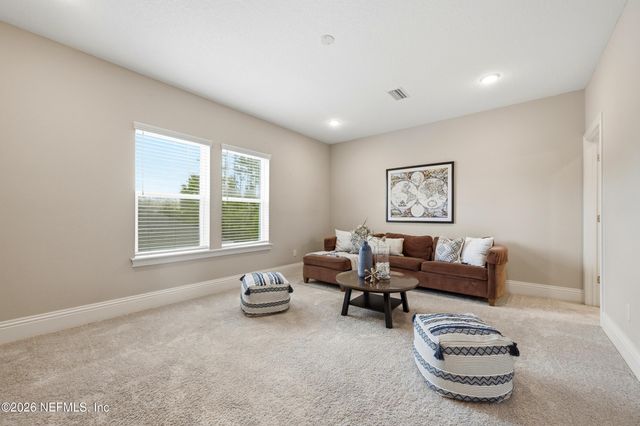 132 CLARENDON Road, St. Johns, FL 32259