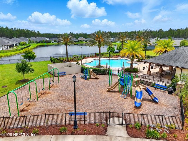 132 CLARENDON Road, St. Johns, FL 32259