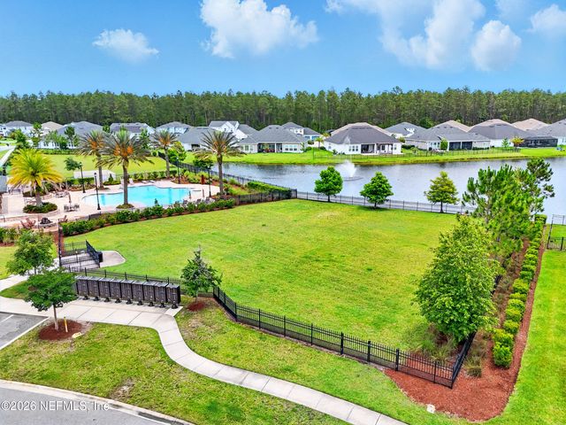 132 CLARENDON Road, St. Johns, FL 32259