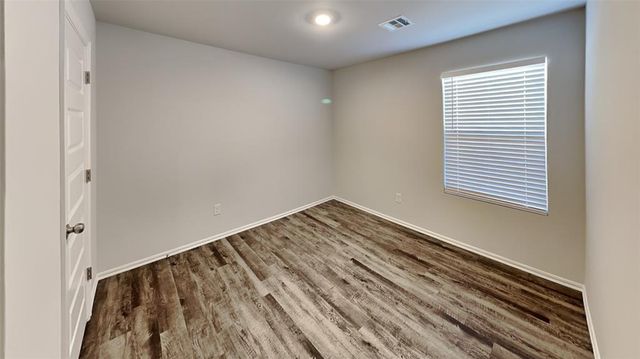 3629 Maggie Road, Mustang, OK 73064