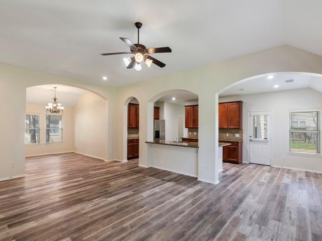 47 Lasting Spring, The Woodlands, TX 77389