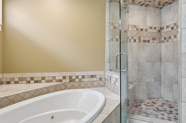 926 Carondelet Street, Lake Charles, LA 70605