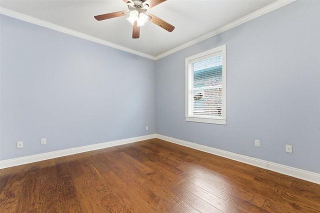 926 Carondelet Street, Lake Charles, LA 70605